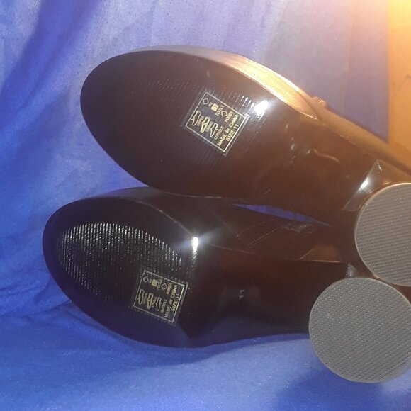 AZALEA WANG  STANDARDS VERY HIGH CHUNKY BOOTIE IN BLACK - Picture 6 of 7